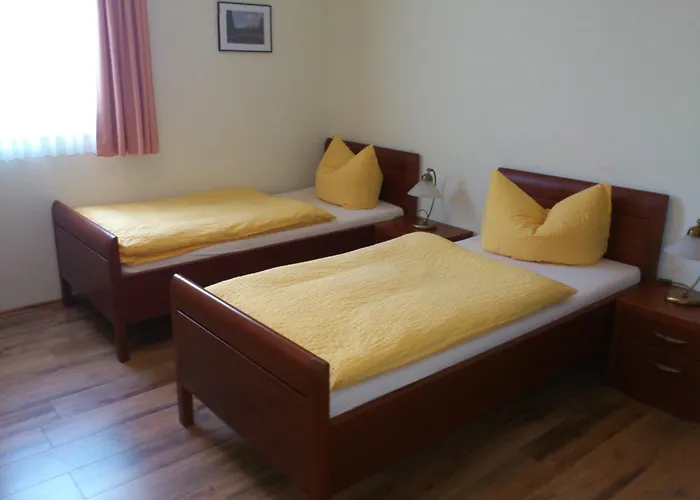 Eifel - Gæstehus Kall